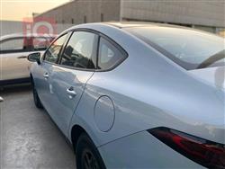 بی وای دی Qin Plus